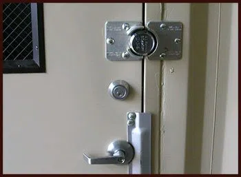 Usa Locksmith Service Walnut, CA 909-385-7584 Usa Locksmith Service Walnut, CA 909-385-7584 - 13-high-security-locks
