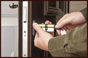 Usa Locksmith Service Walnut, CA 909-385-7584 - 3-locksmith-key-service